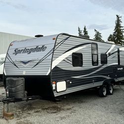 2018 27FT Keystone Springdale Travel Trailer 