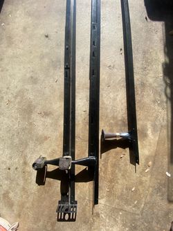 Queen Metal Bed Frame with Wheel Holders