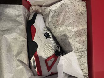 Air Jordan 4 Retro