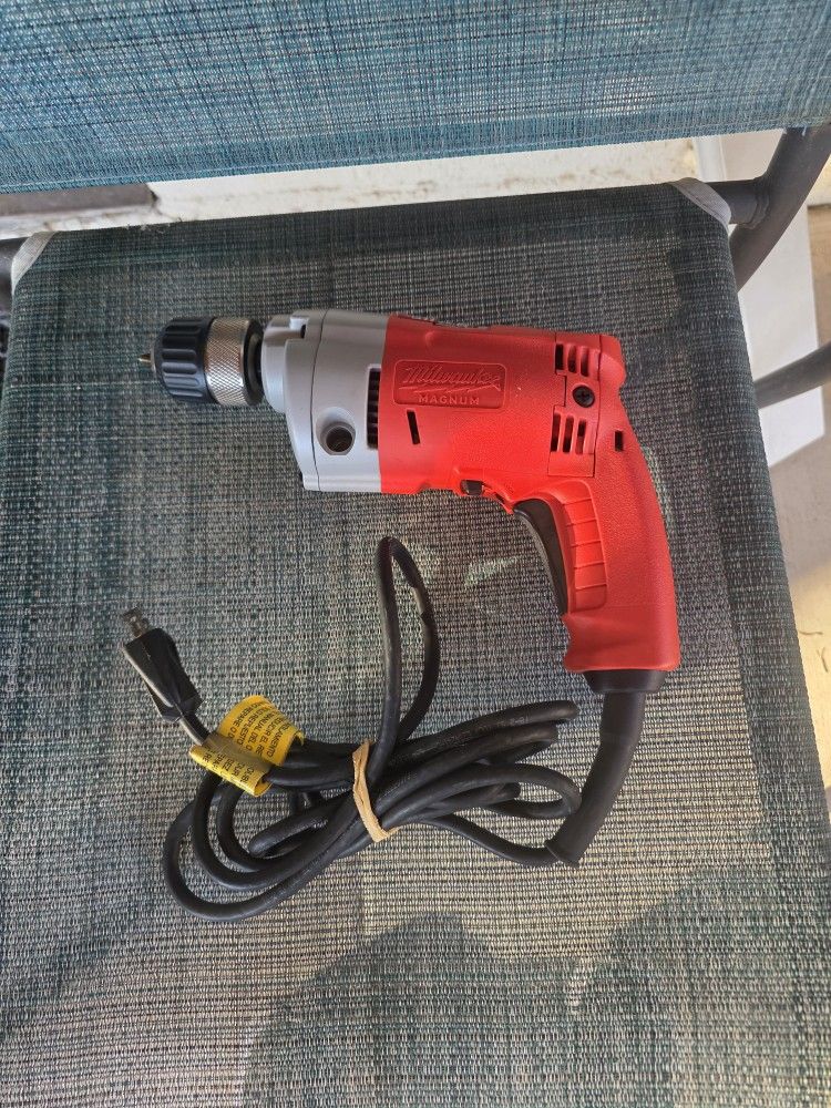 Milwaukee Drill