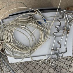 3 Spiral stakes With Leashes 