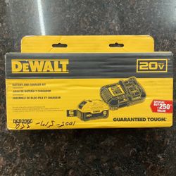 DEWALT 6 AH BATTERY AND CHARGER KIT