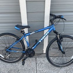 Mountain Bike - Trek