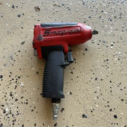 Snap-on 3/8” Drive Air Impact Wrench