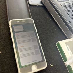 IPHONE 8
