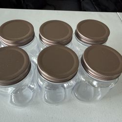 6 Plastic Jars