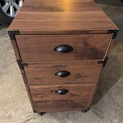 27” x 20” x 15-1/2” Brand New Fully Functional But Slight Damage On Top