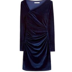 Abercrombie & Fitch long sleeve asymmetrical velvet dress. Navy, size small Petite