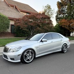 2011 Mercedes Benz E63 AMG 