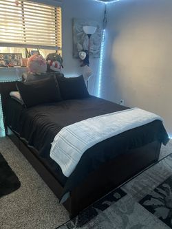 Queen bed Frame 