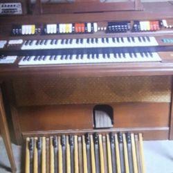 Vintage Organ With Bench, See 2nd Pic