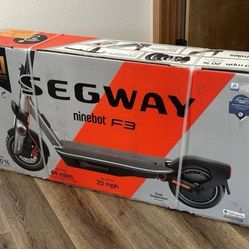 Segway F3 electric scooter 44 mile range and 20mph w/10” self sealing tubeless