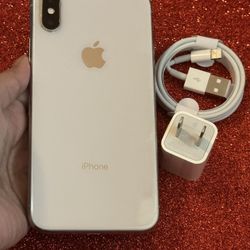 IPhone X (64gb) White UNLOCKED❌NO FACE ID WORKS