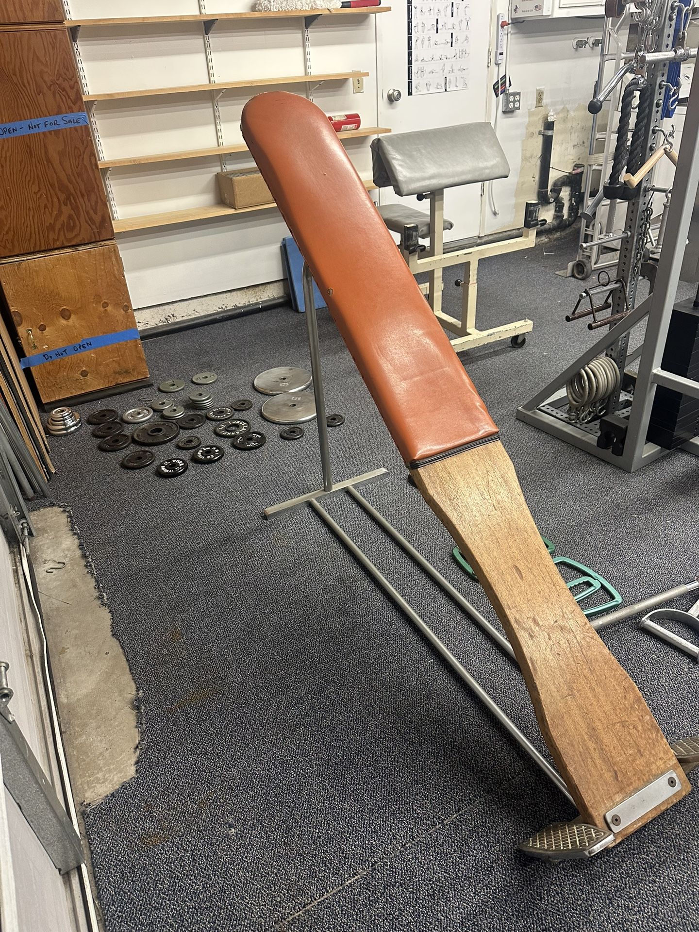 Standing Incline bench