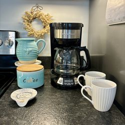 Hamilton Beach 12 Cup Programmable Coffee Maker & Decor - 8 Piece