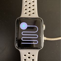Apple Watch Series 2 Nike Edition 42 mm