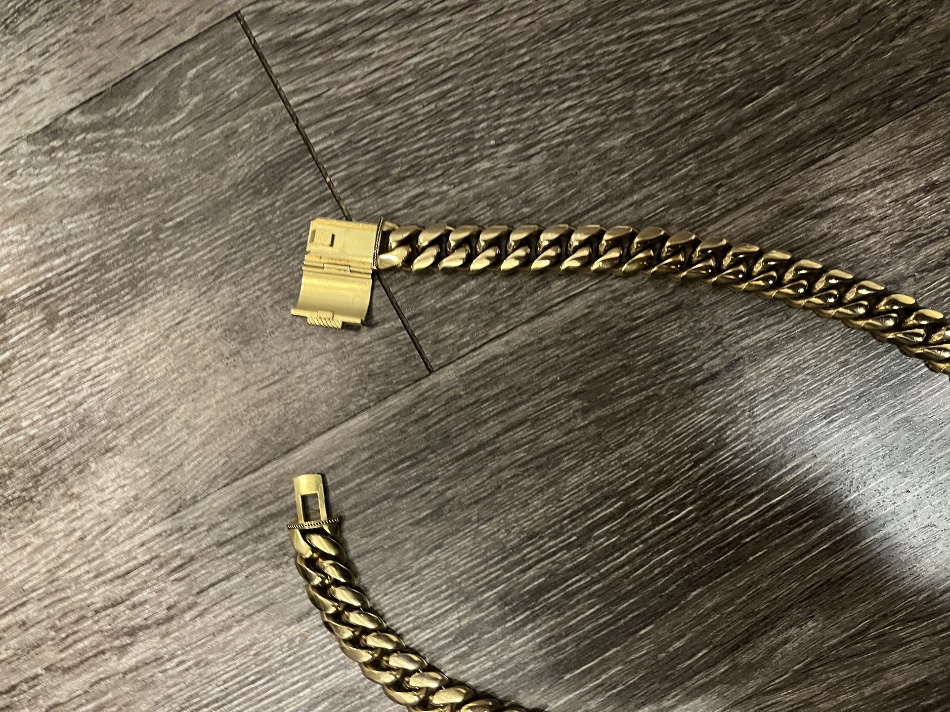 Cuban in Yellow Gold