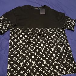 Louis Vuitton Shirt Size Large