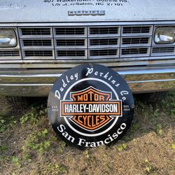 30inch Harley Davidson porcelain signs  Driveway pick up in Kernersville off of union cross road near Glenn highschool 