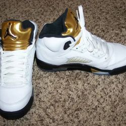 Nike Air Jordan 5 Retro Olympic Gold Coin BG White Black Gold 4Y 440888-133