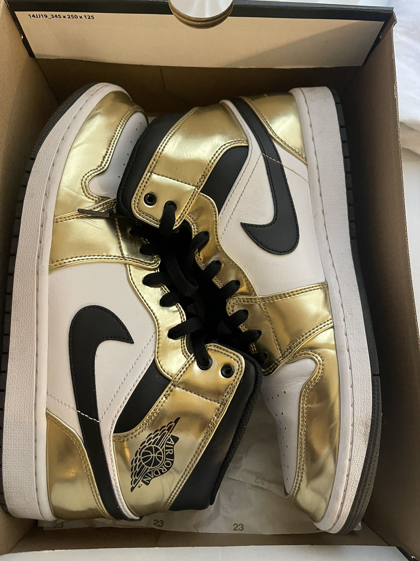 Air Jordan 1 Patent Gold Toe Sz 12 (#28824) Air Jordan 1 Gold Size 12