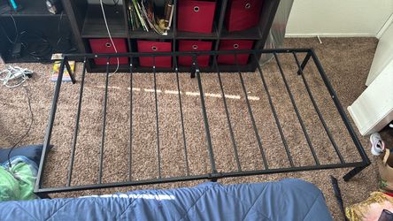 Twin Size Frame