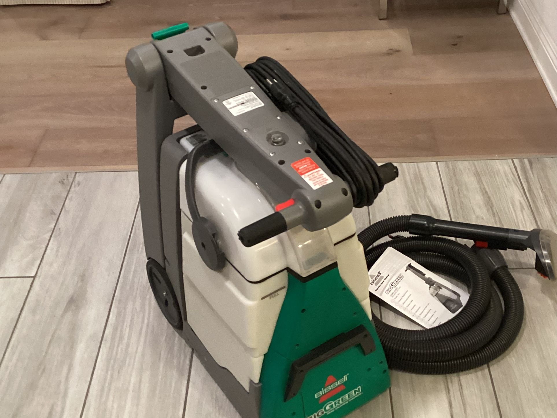 Bissell Big Green Machine Stair & Upholstery Tool 9ft Hose Like New