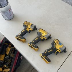 Dewalt  Impacts 3