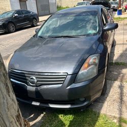 2008  Nissan Altima Sport 