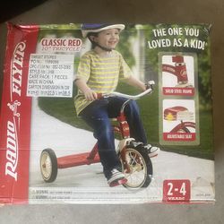 Radio Flyer  Classic red 10 Tricycle