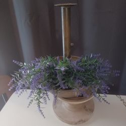 Antique BRASS CANDLEHOLDER 