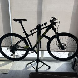 Bikehand 2 Bike Storage Rack