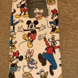 Mickey Minnie Mouse Daisy Donald Duck Pluto Goofy Set Of 2 Kitchen Towels 