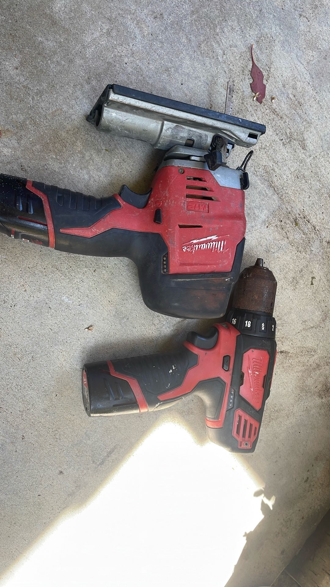 Milwaukee M12