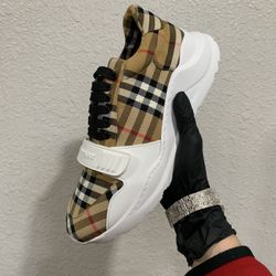 Burberry Trainers 