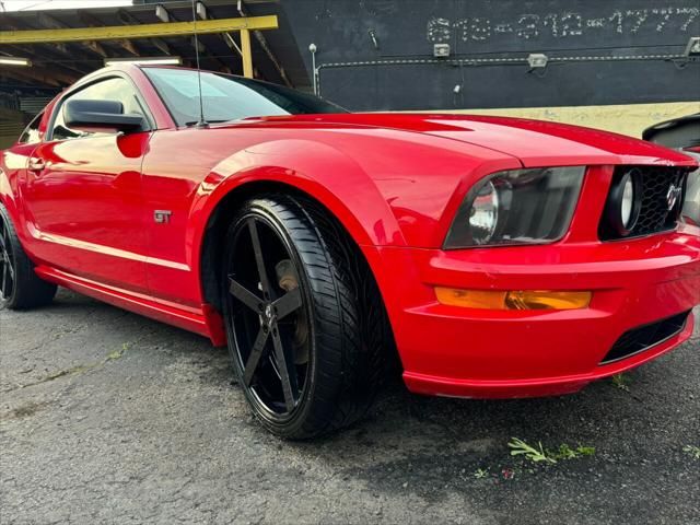 2005 Ford Mustang