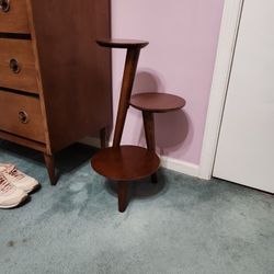 Mid Century Style 3 Tier Plant Stand