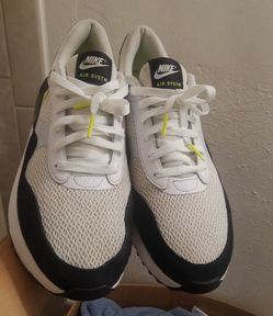 NIKE AIR MAX SYSTM Authentic, Size12