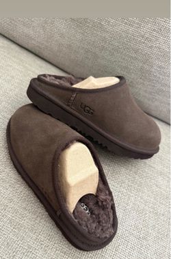 Ugg Slides