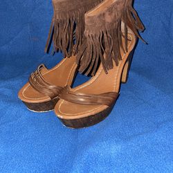 Forever Brown Heels - SIZE 7.5 (WOMEN)