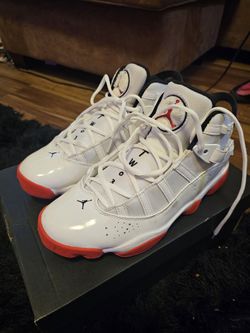 6 Rings 7.5 Womens
