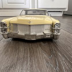JADA  Diecast 1/18 Scale  RESEVOIR DOGS 1965 CADILLAC DEVILLE 