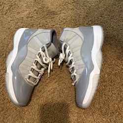 Jordan 11 cool grey size 9.5