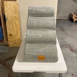 Dog 4 Step Dog Ramp