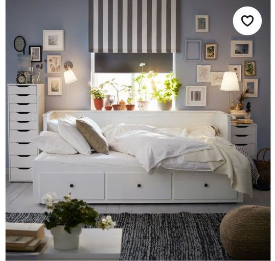 Hemnes Daybed