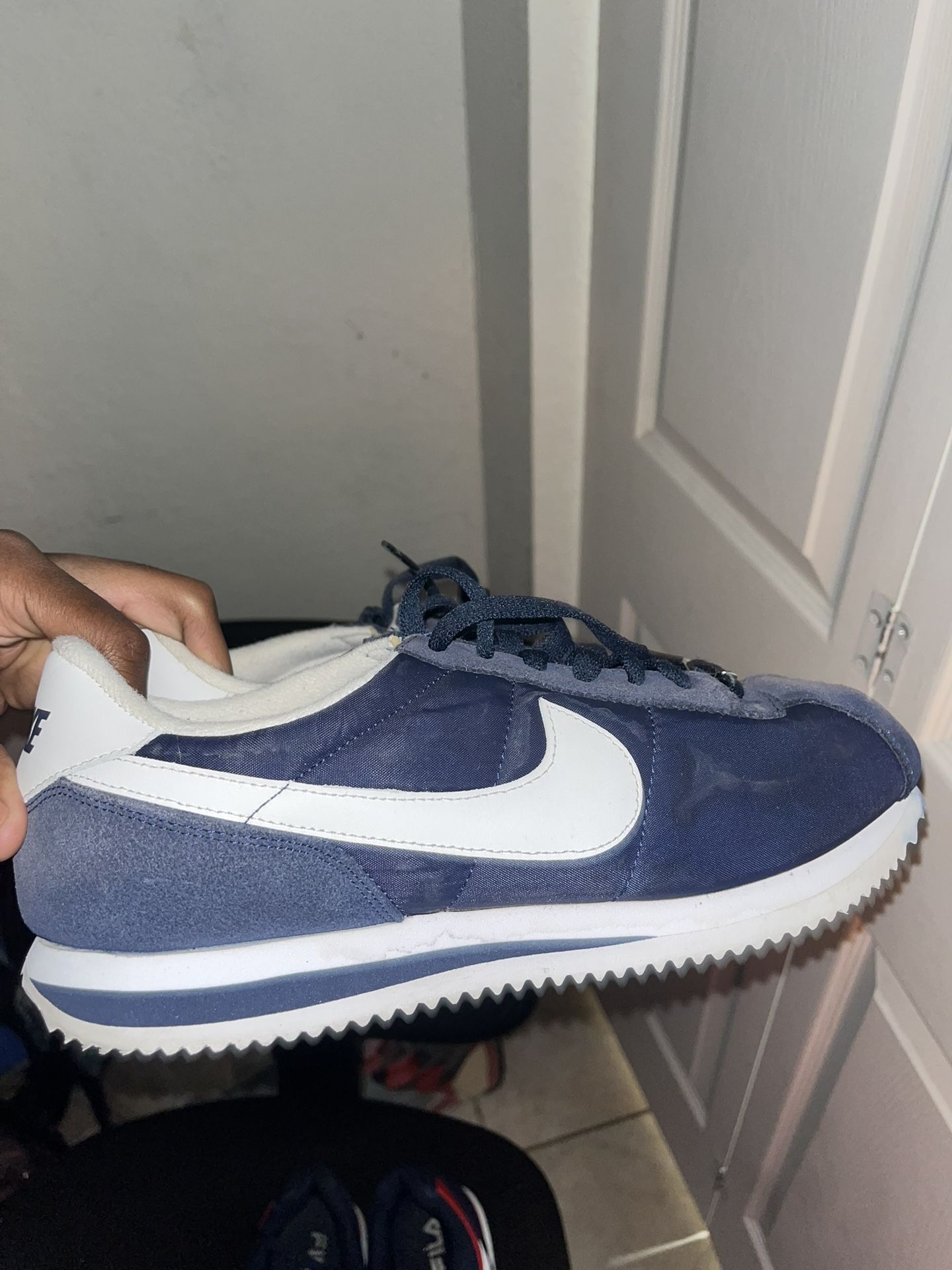 Nike men’s cortez’s size 10 nylon midnight color
