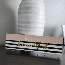 ✅️ Wall Mount Jewelry/ Necklace Holder 14"x4"• Great Condition• $7firm