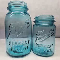 Authentic PERFECT BLUE BALL Mason Fruit Jars
