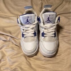 Air Jordan Retro 4’s 'Purple'
