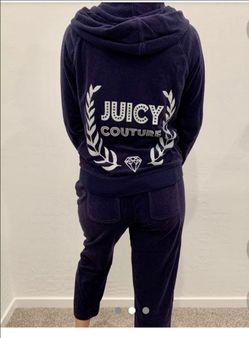 $140 🎀 Vintage-style JUICY COUTURE navy blue terry cloth tracksuit.